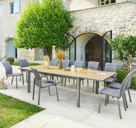 Lot Table de jardin extensible ÉVASION 14P + 8 auteuils Essentia